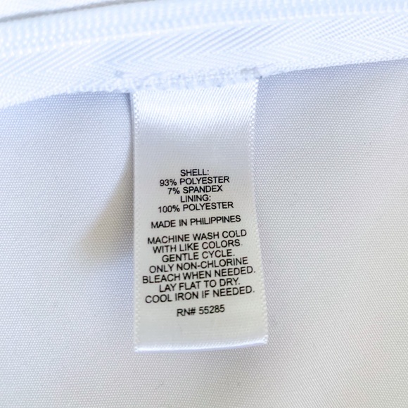 Express Floral White Crop Tank Top - Picture 6 of 6